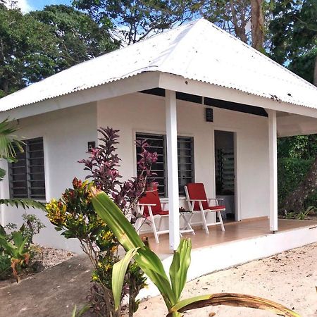 Coco Beach Resort Port Vila Bagian luar foto
