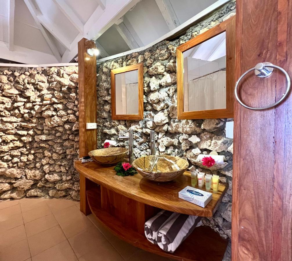 Coco Beach Resort Port Vila Bagian luar foto