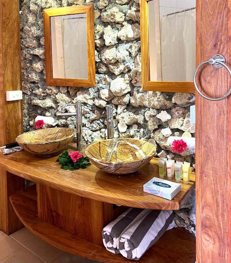 Coco Beach Resort Port Vila Bagian luar foto