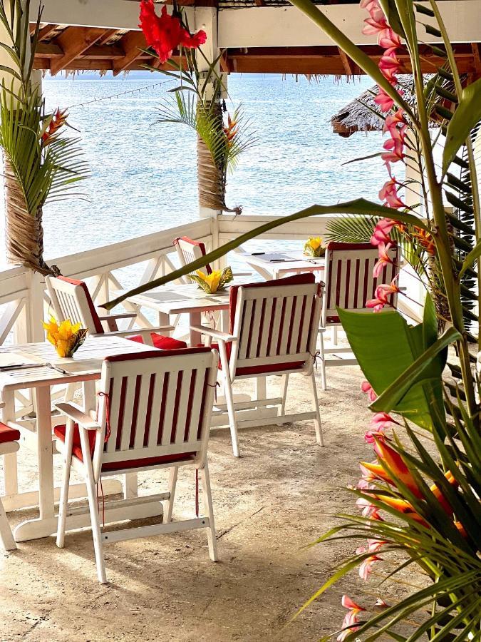 Coco Beach Resort Port Vila Bagian luar foto