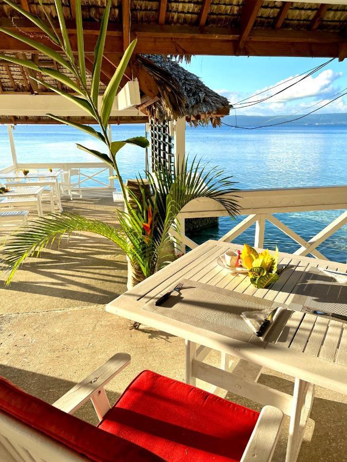 Coco Beach Resort Port Vila Bagian luar foto